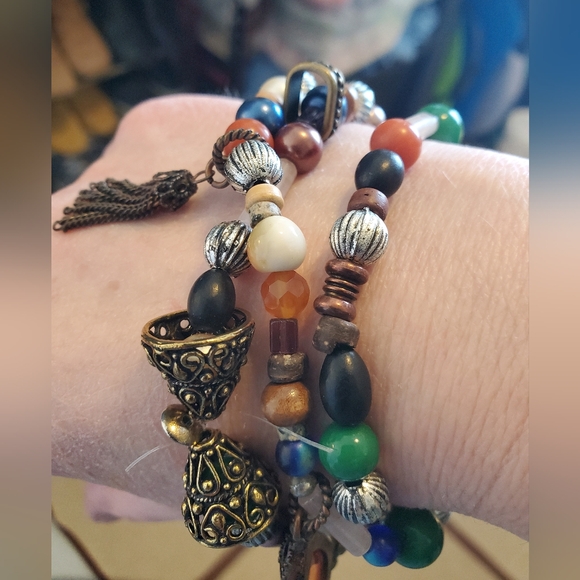 Bracelet/Necklace - Picture 12 of 12